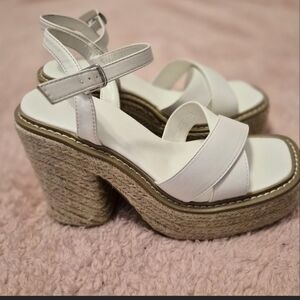 Elegant White Espadrille Sandals